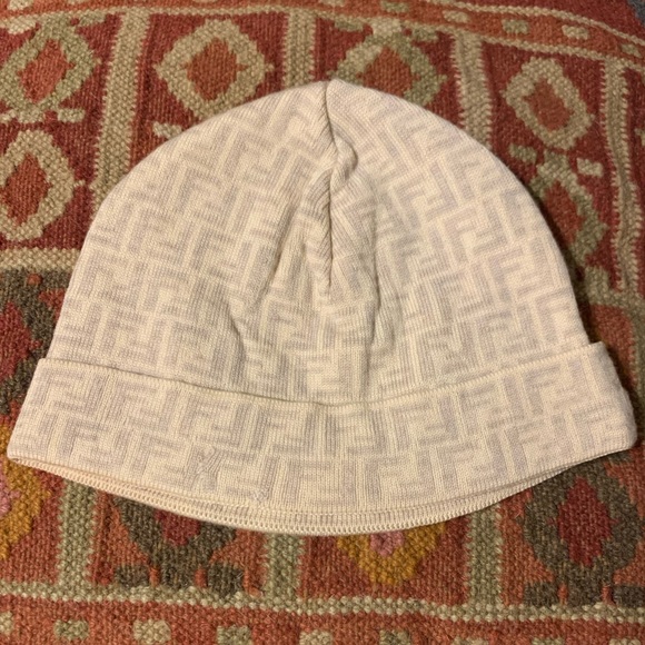 Fendi Accessories - SOLD** FENDI Vintage  Knit Beanie Hat Ivory & light grey FF